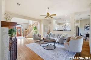 Building Photo - 148 N Stallion Ests Dr