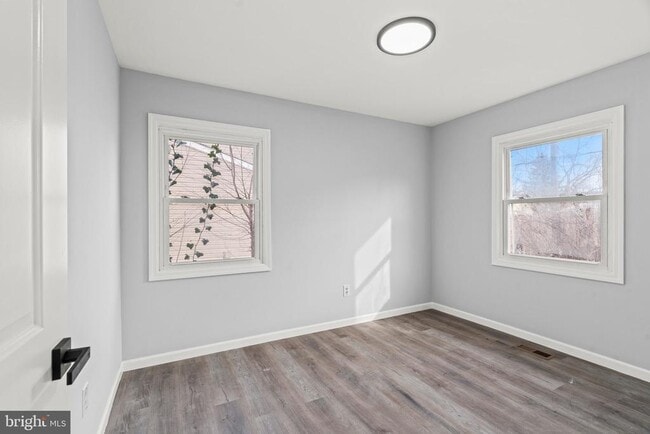 Building Photo - 48 Marboro Ln