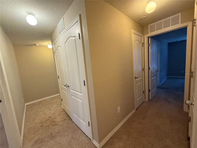 Building Photo - 1623 Reflection Cove