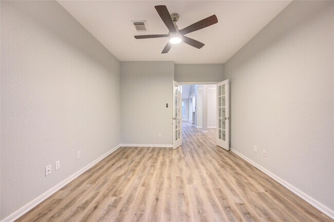Building Photo - 25419 Hall Meadow Ln