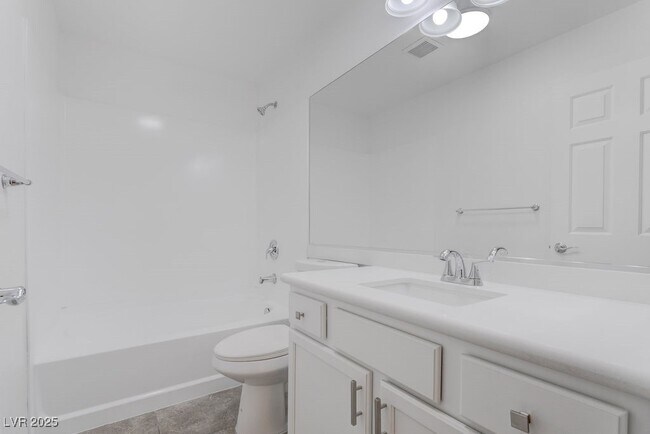 Building Photo - 6027 Gordon Creek Ave