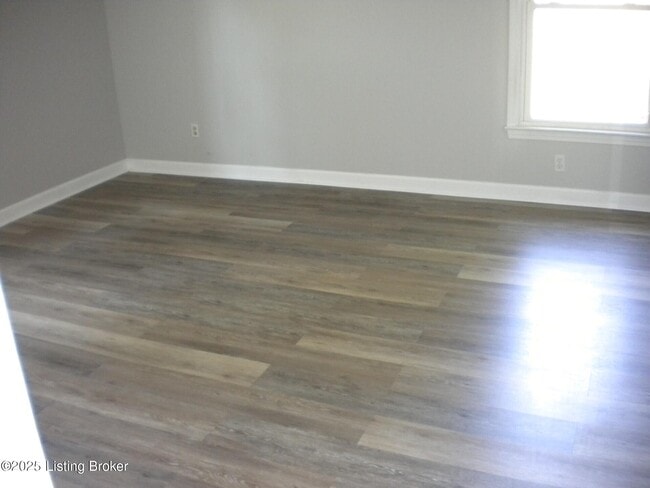Building Photo - 5416 Lovers Ln