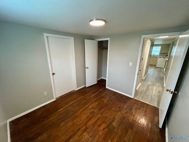 Building Photo - 18014 E Limestone Rd