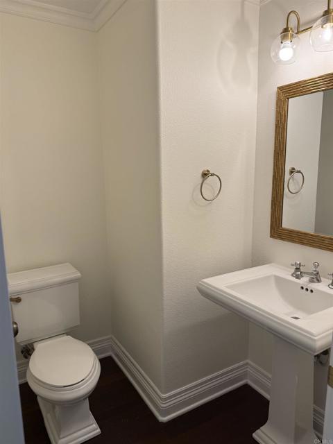 Building Photo - 1472 Canoe Creek Way