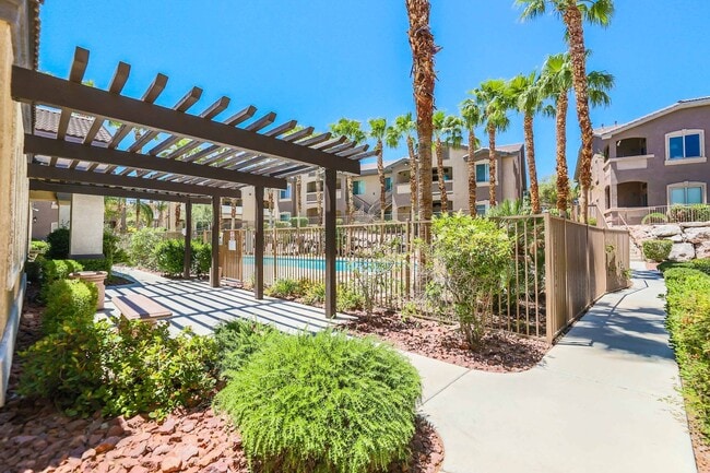 Building Photo - Upgraded condo in gated community