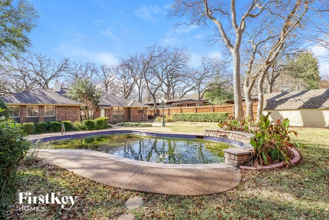Building Photo - 1311 Bluebonnet Trail