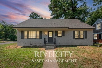 Building Photo - Gorgeous home in Whitehaven/ Section 8 Wel...