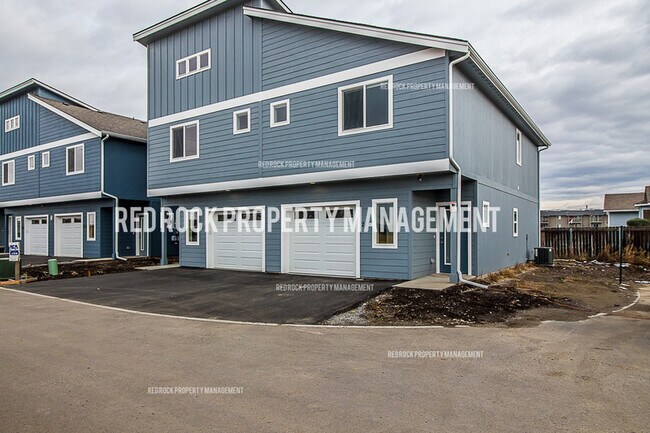 Building Photo - 203 Woodlawn Ln