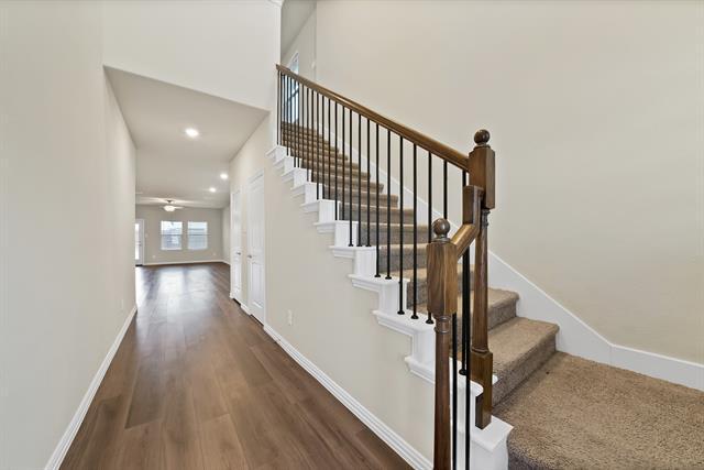 Building Photo - 505 Cottage Wood Dr