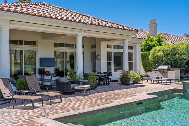 Building Photo - 51493 Marbella Ct