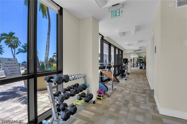 Building Photo - 4751 Gulf Shore Blvd N