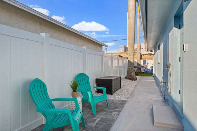 Building Photo - 79 S Brevard Ave