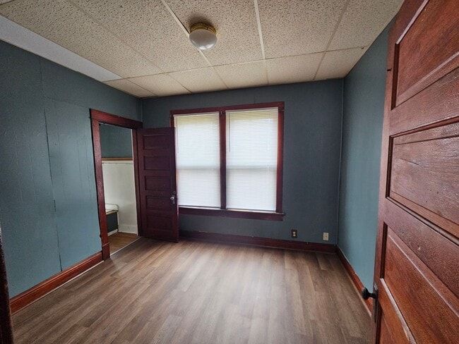 Building Photo - 3 Bedroom Home for Rent