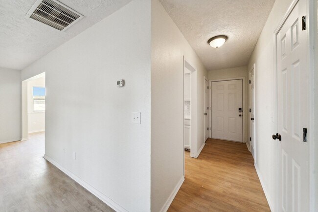 Building Photo - 3227 S Allegheny Ave