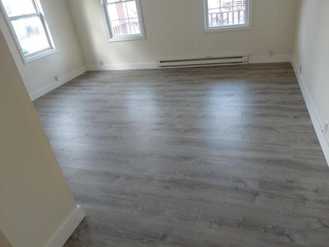 Building Photo - 24 Franklindale Ave