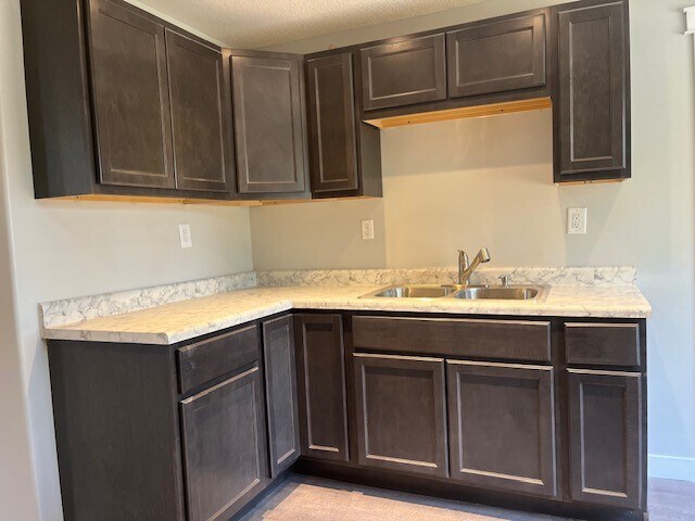 New Kitchen - 3203 W Augustana St