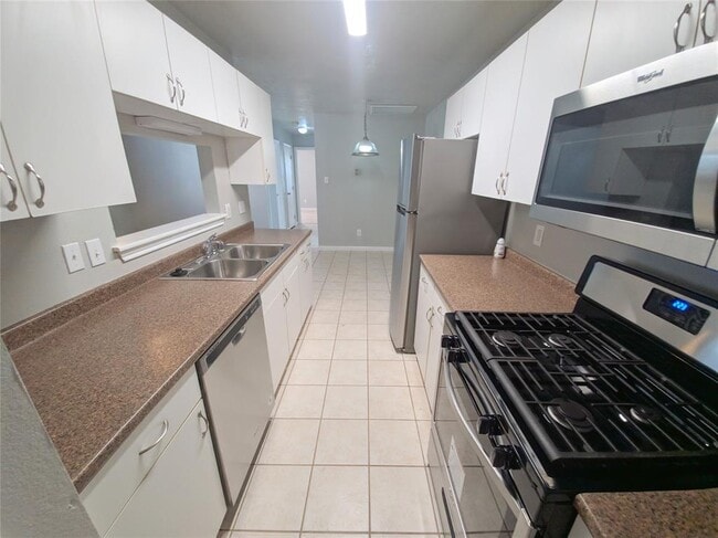Building Photo - 5343 Cherie Crest Ct