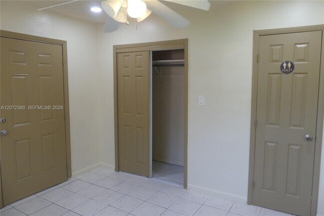 Building Photo - 8130 NW 14th Ct