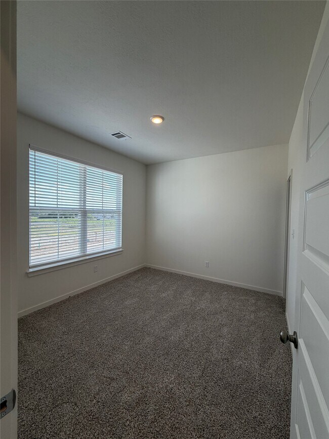Building Photo - 10661 Berry Branch Lane
