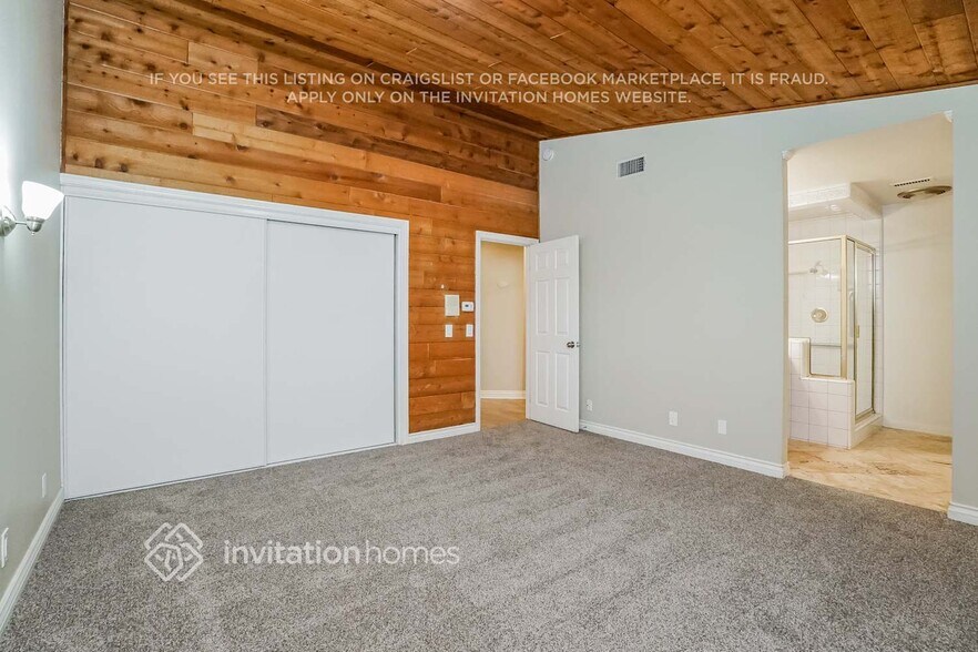 Building Photo - 27837 Ridgegrove Dr