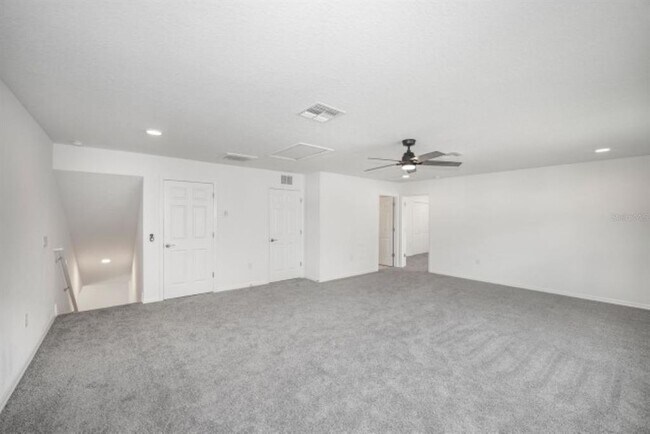 Building Photo - 10715 New Morning Dr