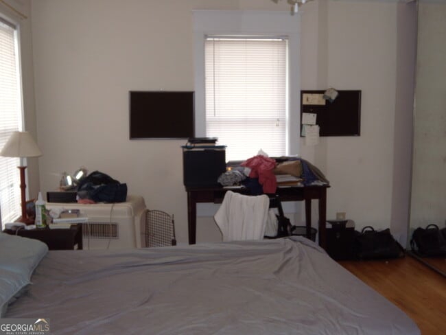 Building Photo - 815 Edgewood Ave NE