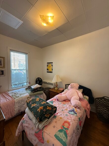 Bedroom 3 - 402 N Morrison St