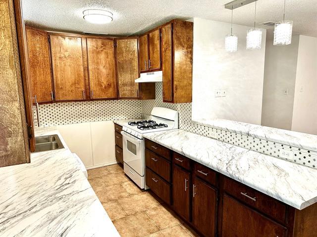 Building Photo - 1528 Angel Fire Dr