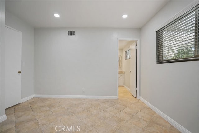 Building Photo - 7055 Avenida Leon