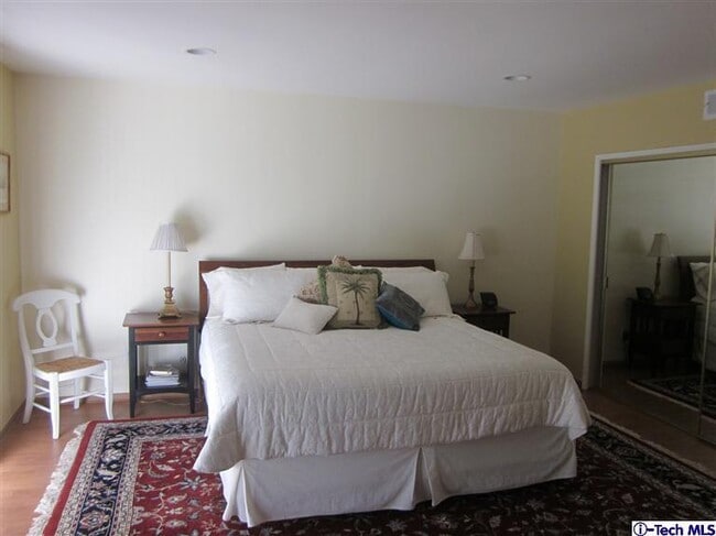 Building Photo - 2716 Ridgepine Dr