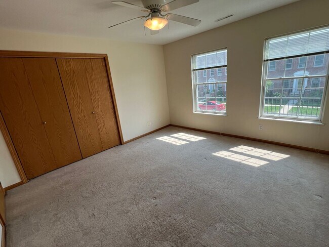 Building Photo - 2519 Bristol Dr