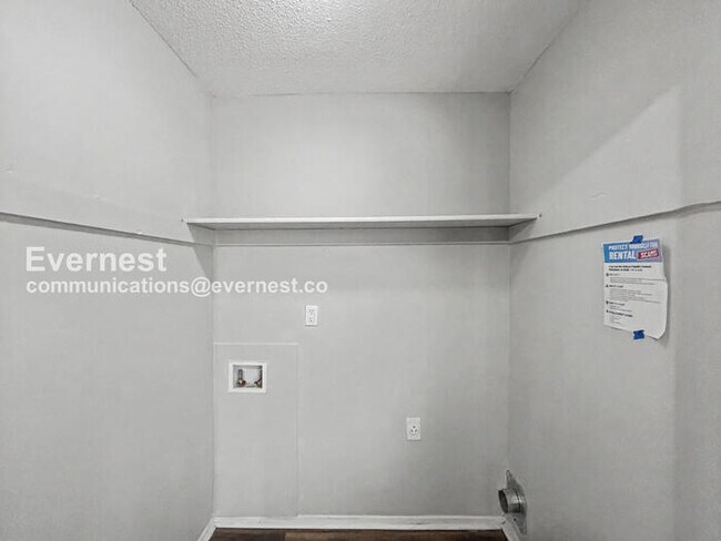 Building Photo - 6270 Jamestown Dr