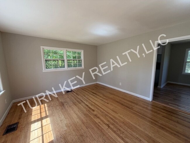 Building Photo - 1812 Etowah Cir
