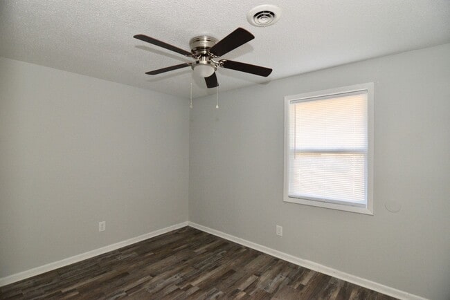 Building Photo - 3 Bed/1.5 Bath North Augusta House For Lease