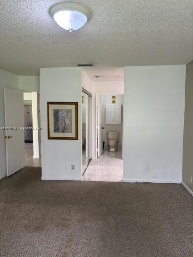 Building Photo - 667 Woodgate Ln