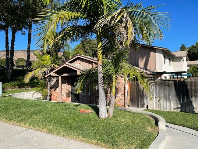 Primary Photo - 8299 Echo Dell Rd