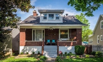Building Photo - Gorgeous Renovated Highlands Bungalow – Av...