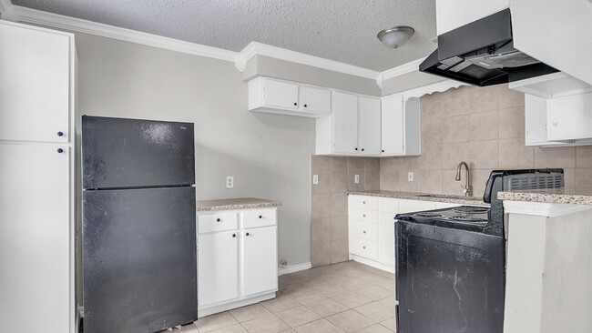 Building Photo - 10902 Jutland Rd