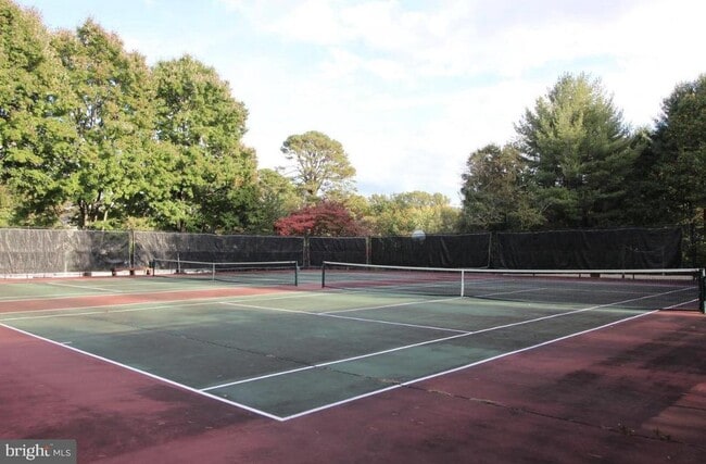 Building Photo - 9801 Burke Pond Ln