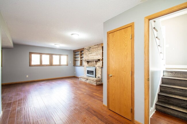 Building Photo - 14508 95th Ave N