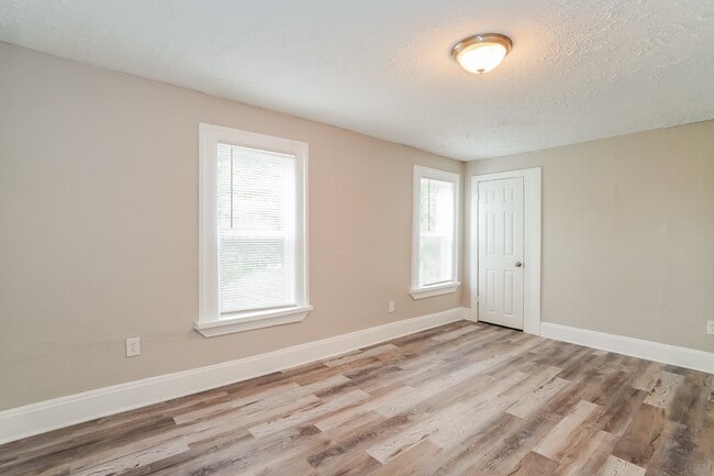 Building Photo - 1510 Arlington Ave