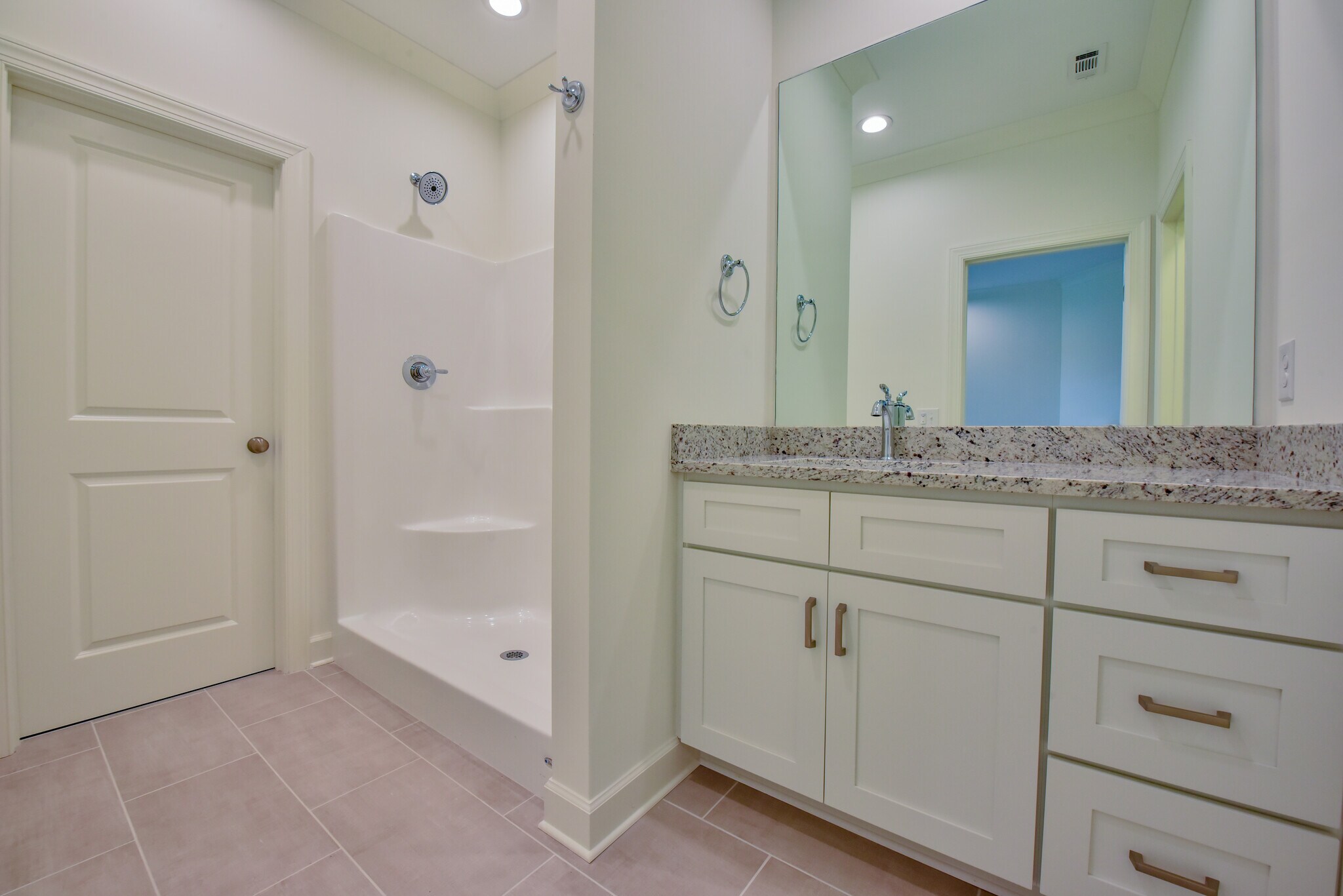 Building Photo - 19 18th St