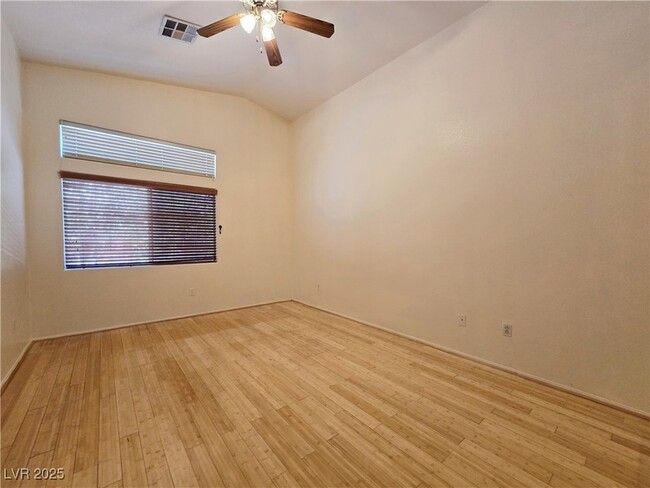 Building Photo - 9726 Tomorrow Ct