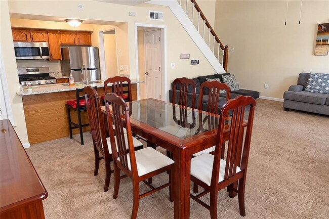 Building Photo - 3025 Sand Wedge Cir