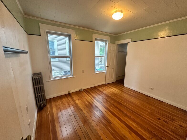 Building Photo - 69 Conwell Ave