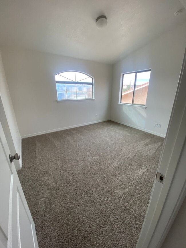 Building Photo - COMING SOON! Beautiful Home in a Great Neighborhood