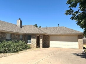 Building Photo - 6706 4th St