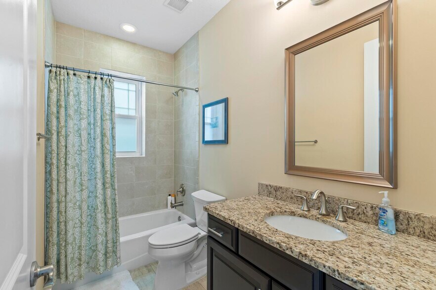 Building Photo - 2678 Sunset Inlet Dr