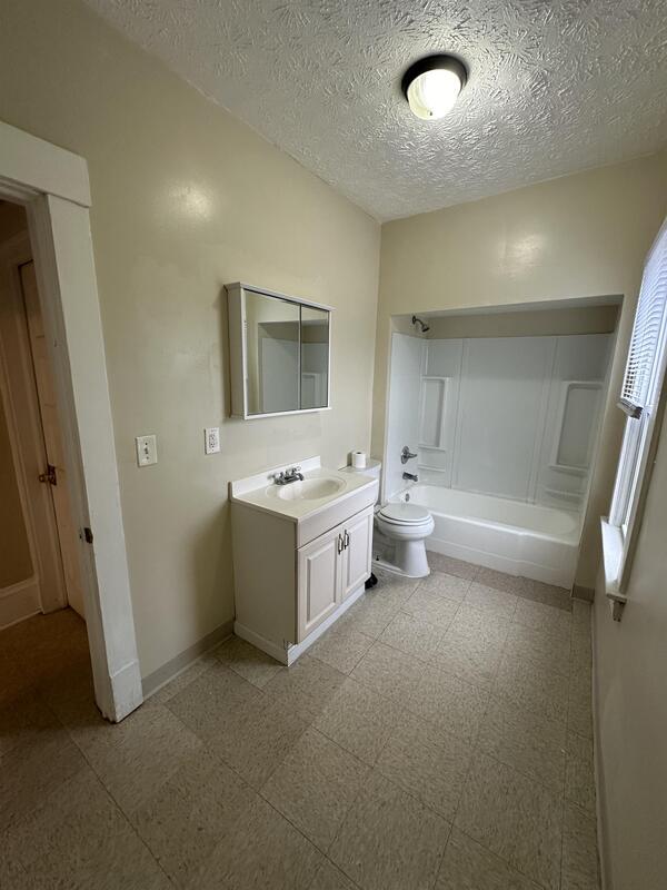 Building Photo - 6000 Wakefield Avenue - Upstairs (6002)