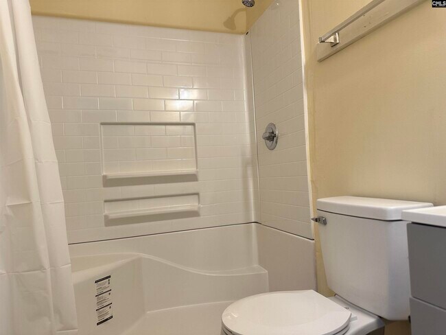 Building Photo - 1715-1715 Stahl St